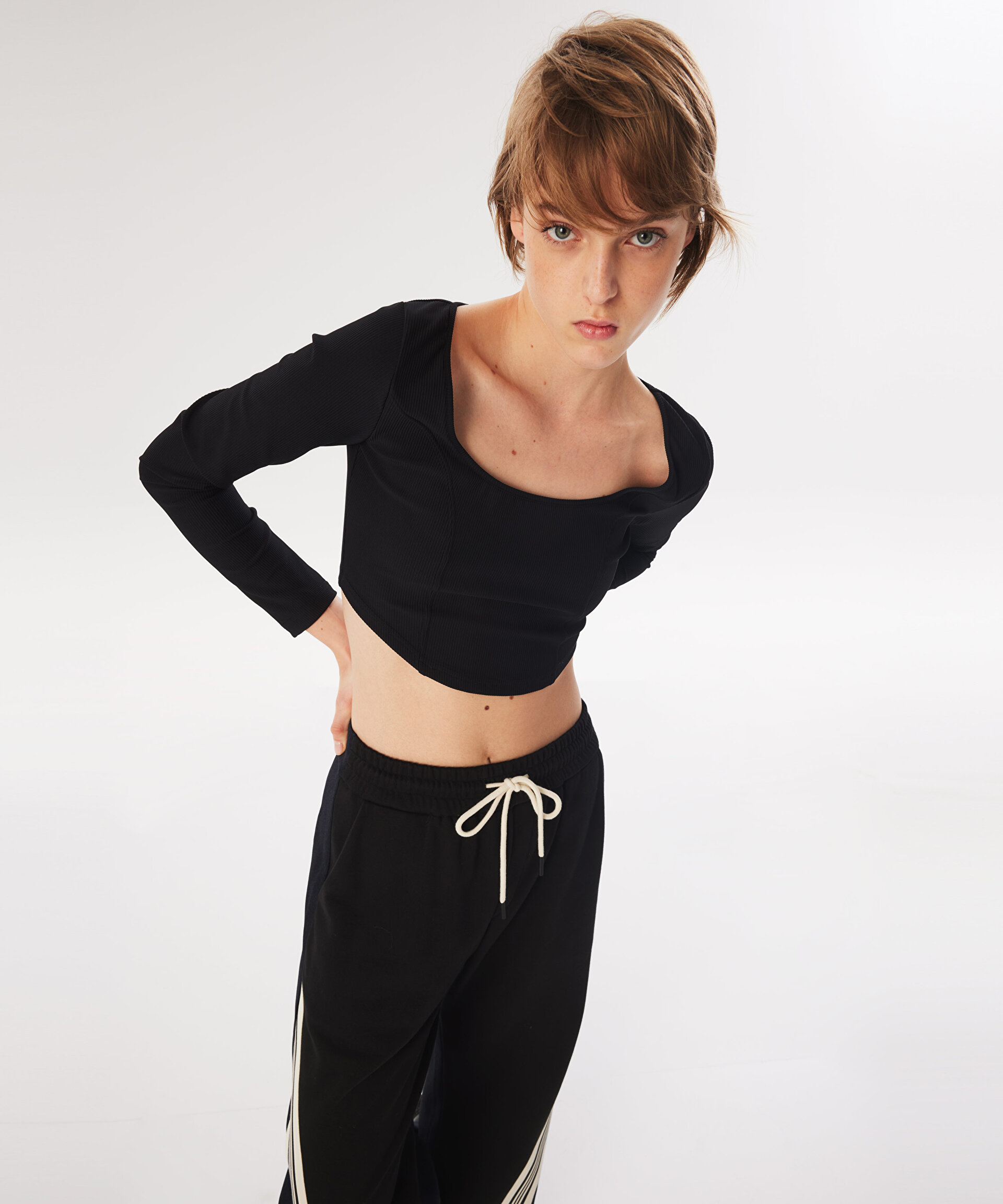 Sıyah UZUN KOLLU CROP T-SHIRT TW6230070135001 | TWIST