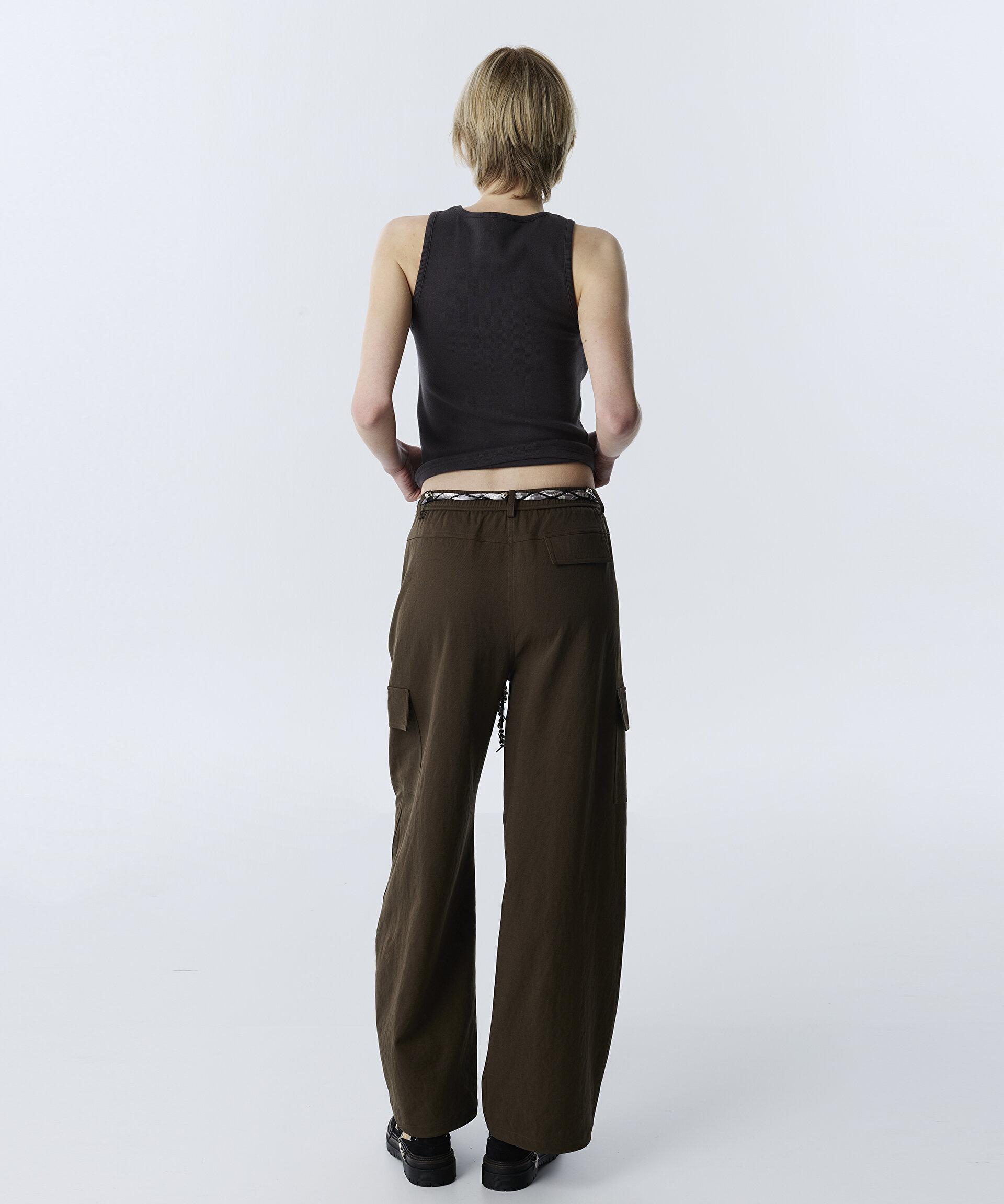 KUŞAKLI BARREL FİT PANTOLON