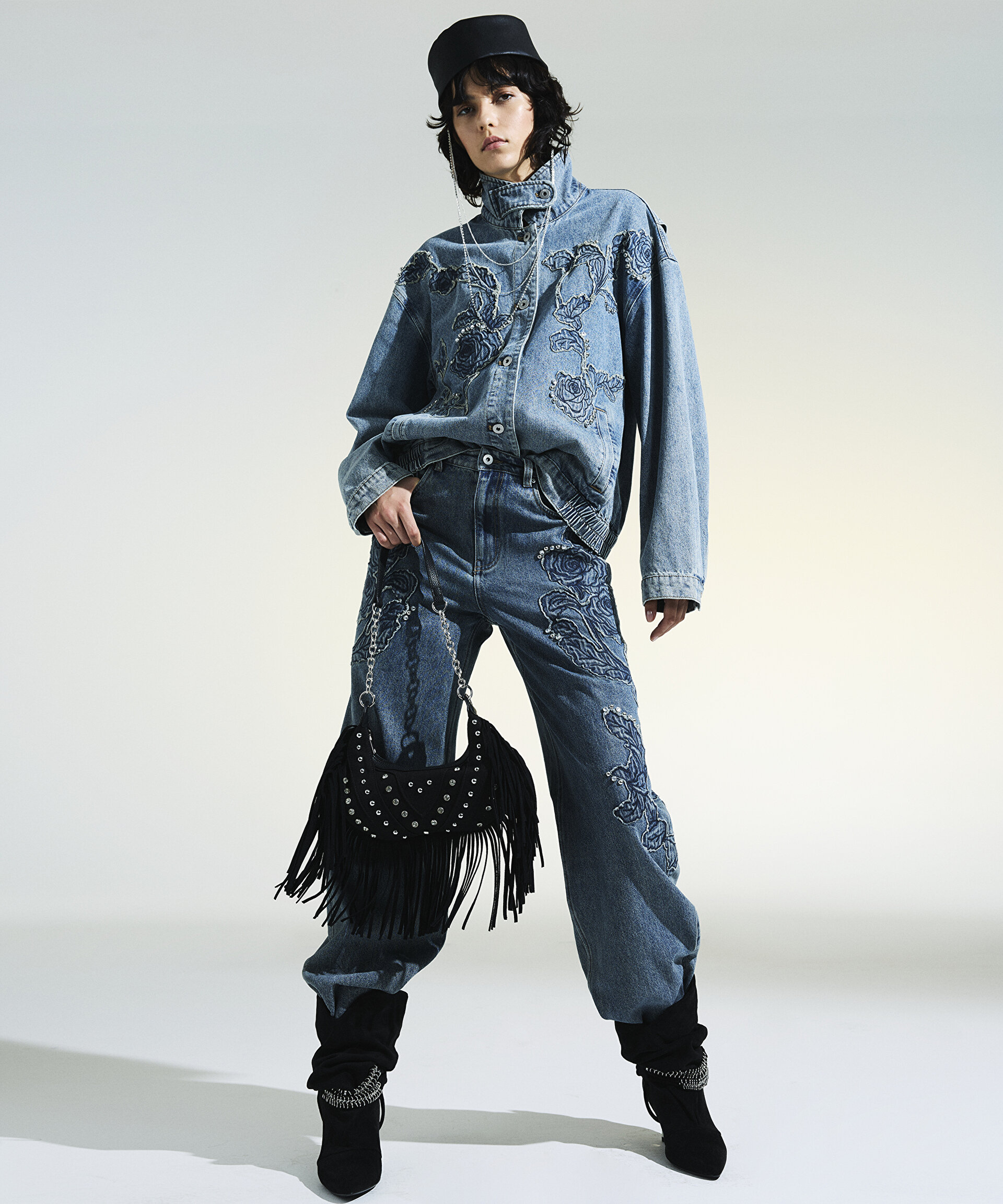 FLORAL PATCH Lİ JEAN PANTOLON