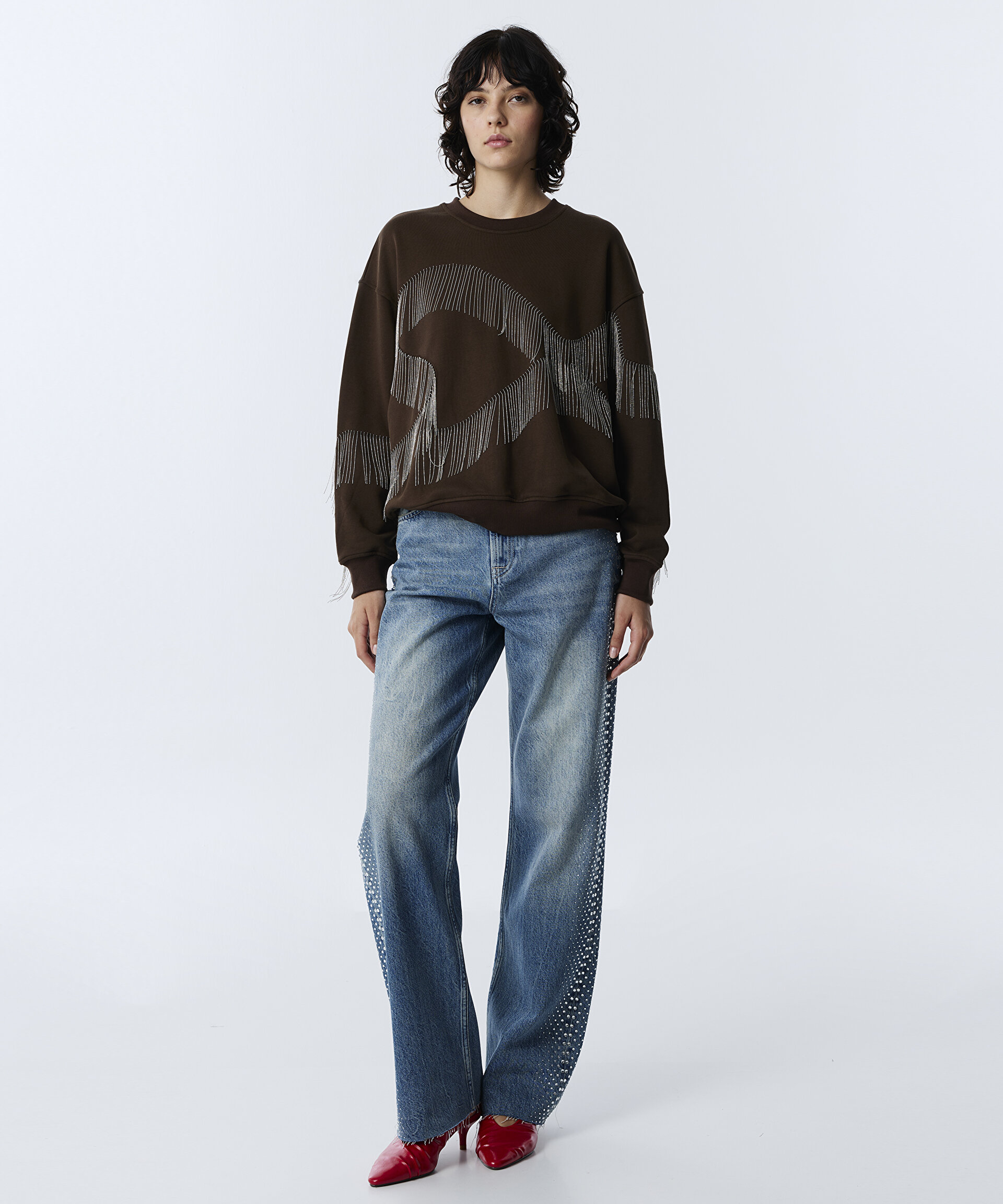 ZİNCİR PÜSKÜLLÜ SWEATSHIRT