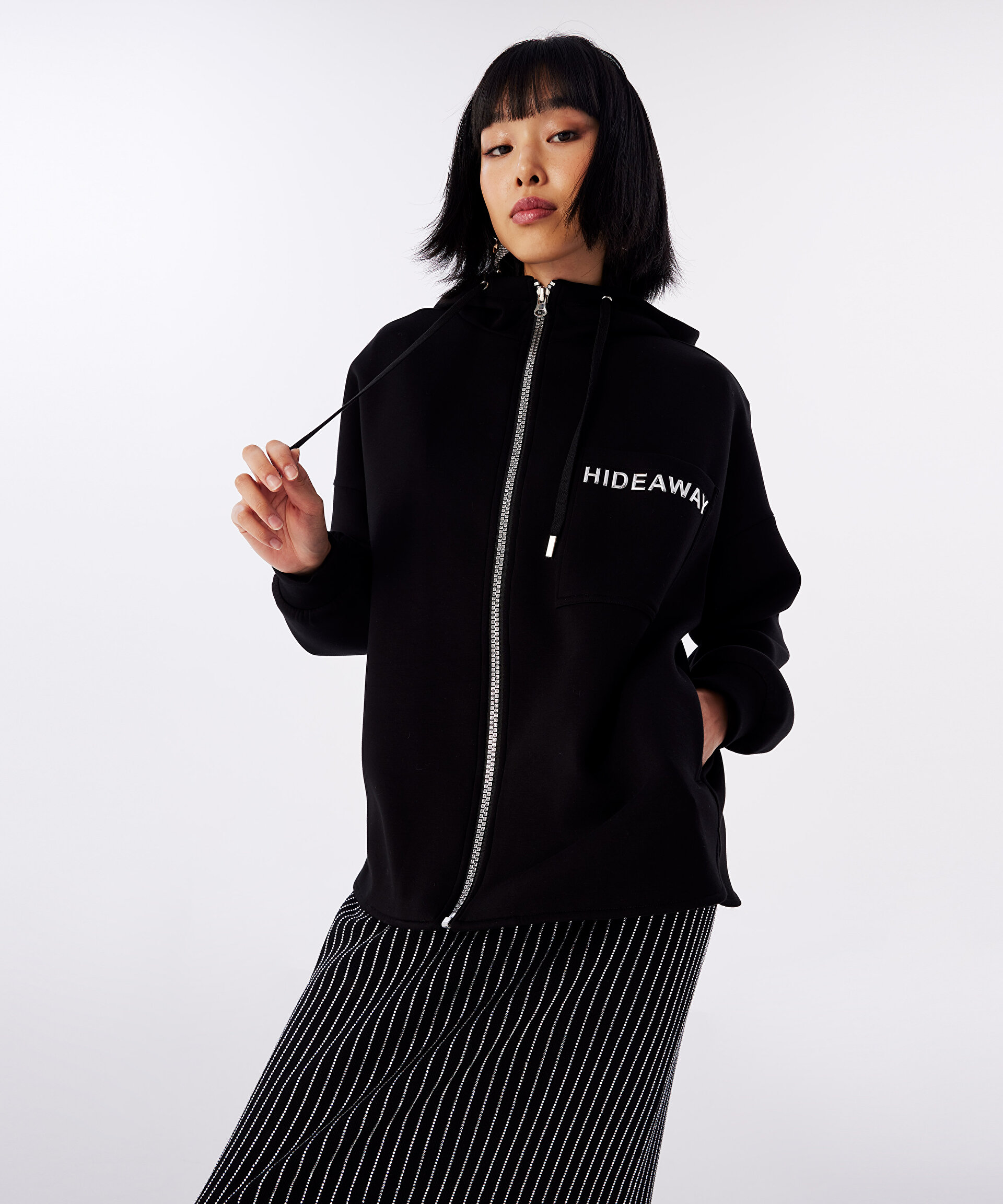 Siyah PARLAK TAŞ FERMUARLI SWEATSHIRT TS1240091026001 | TWIST