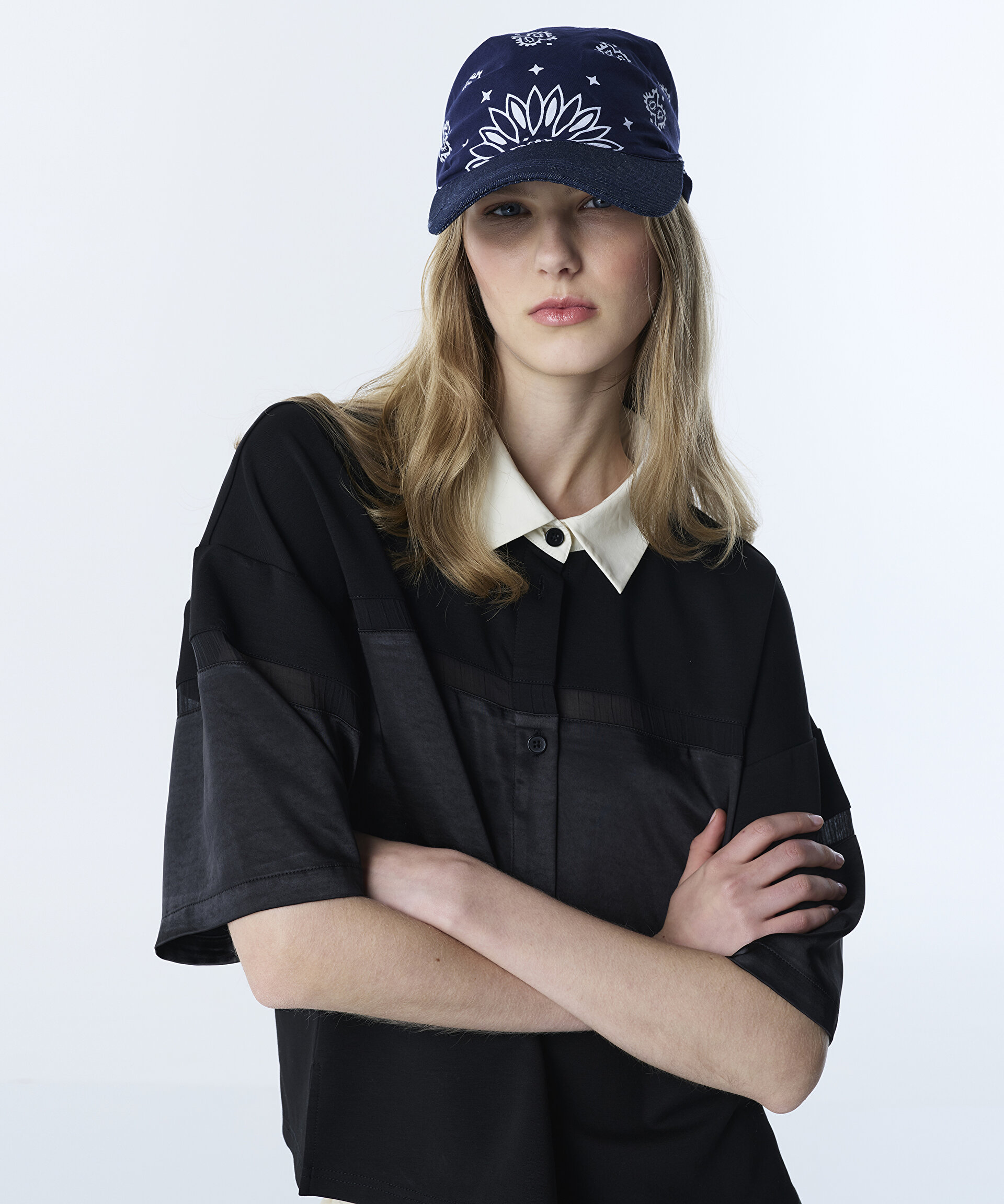 松下 Siyah SATEN MIX COLORBLOCK BLUZ TS1260006057001 | TWIST