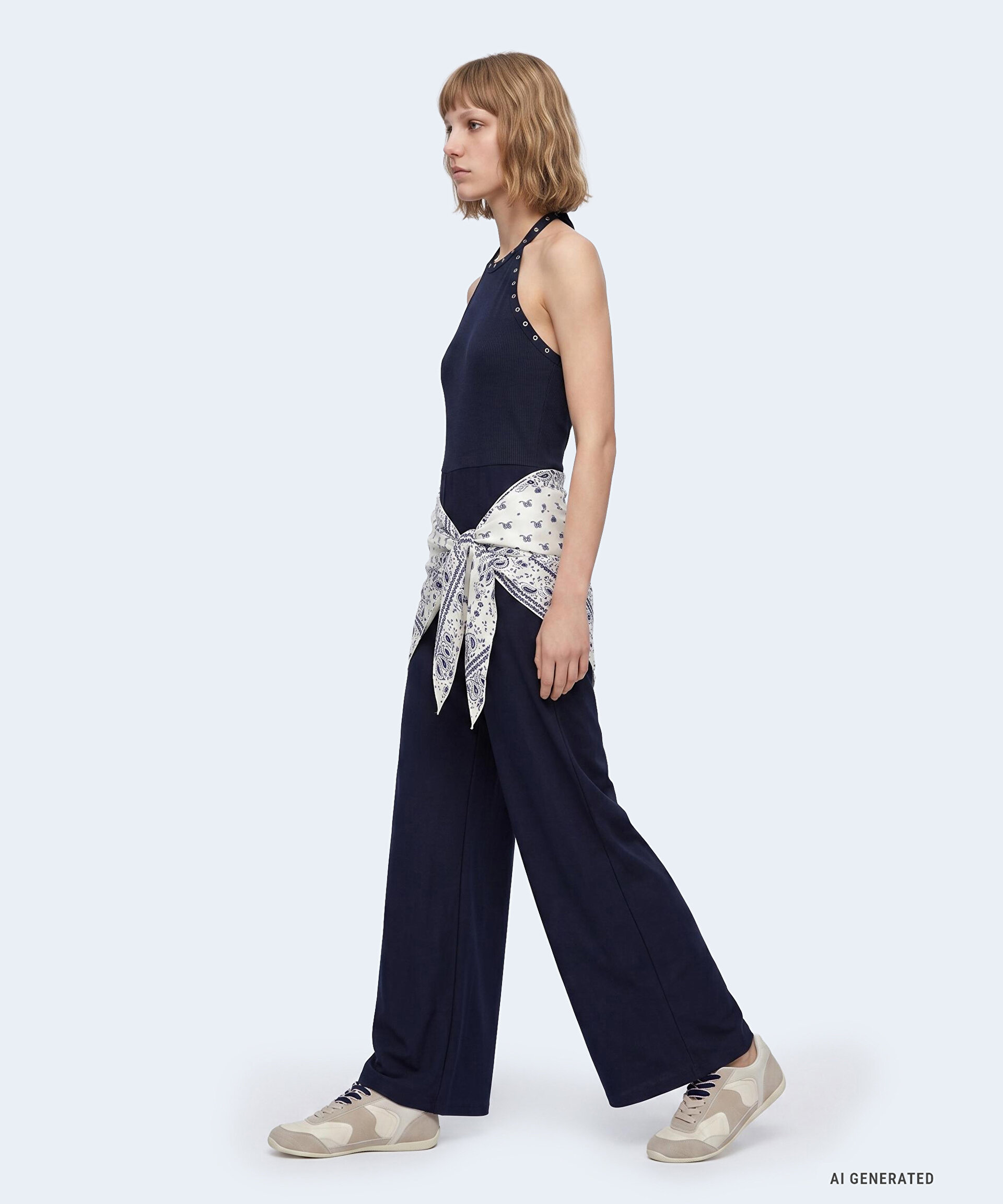 ÇIKARILABİLİR FULARLI HALTER YAKA TULUM