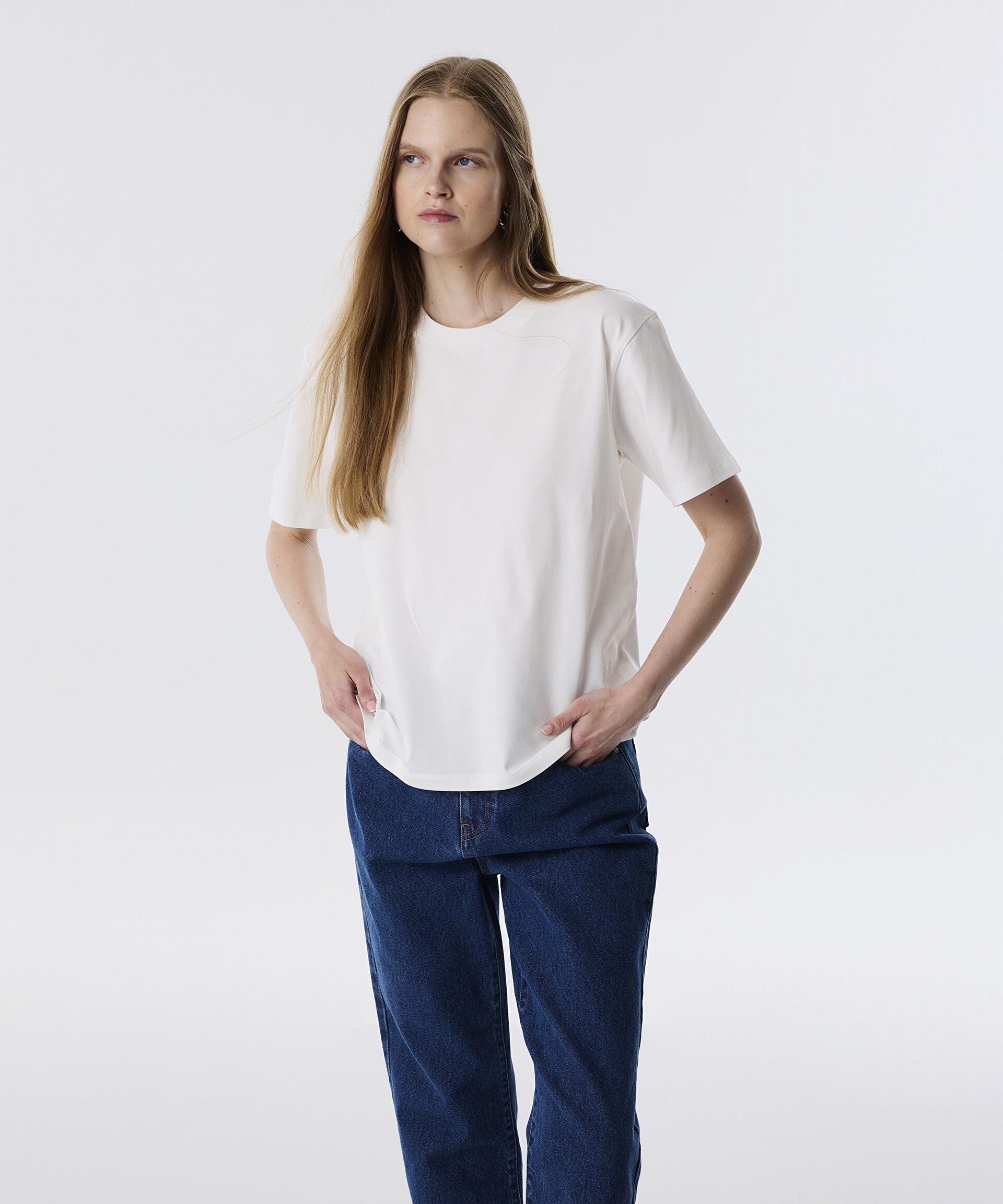 Ekru BİSİKLET YAKA BASIC T-SHIRT TW6250070097018 | TWIST