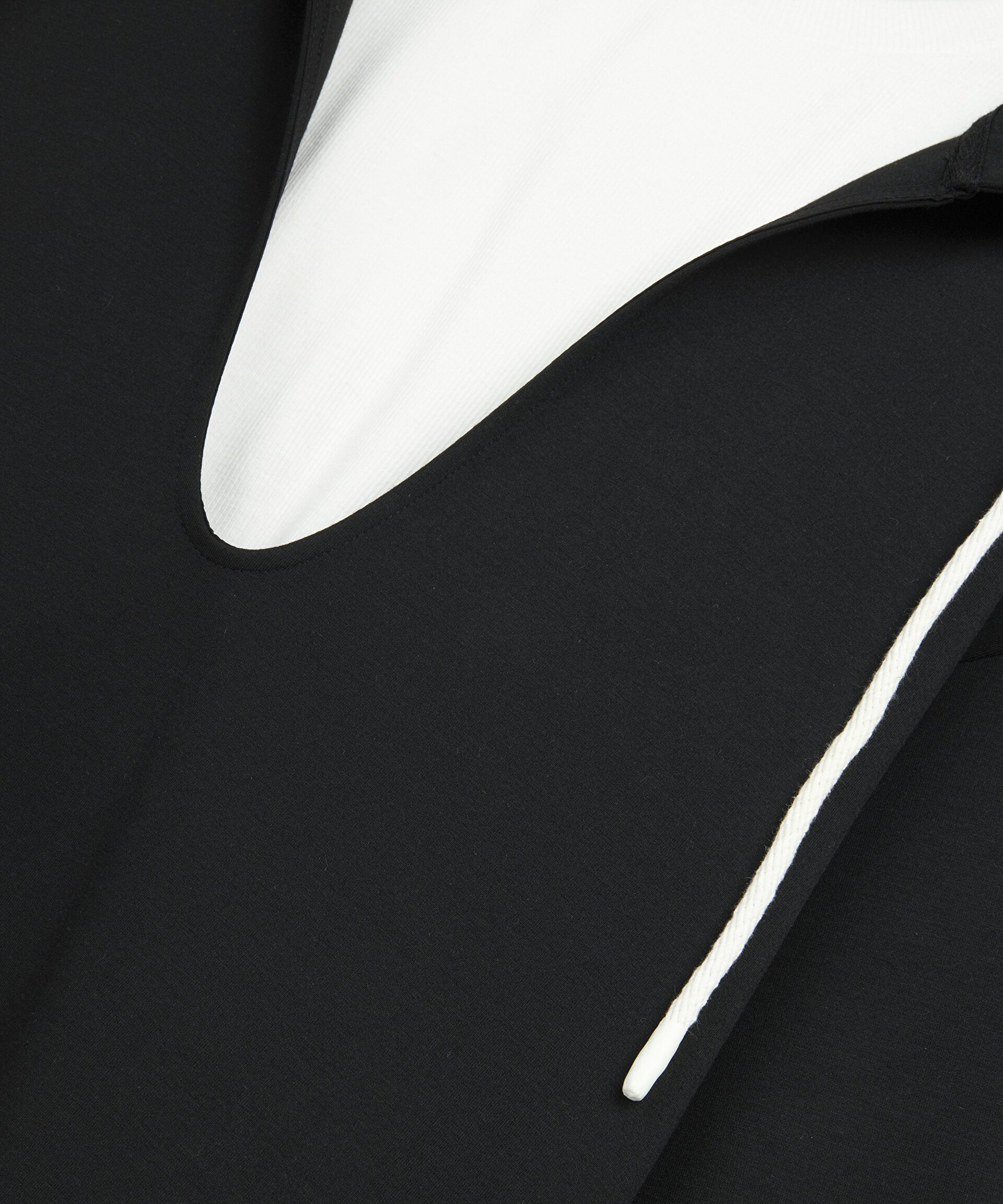 KAPÜŞONLU ÇİFT PARÇA SWEATSHIRT