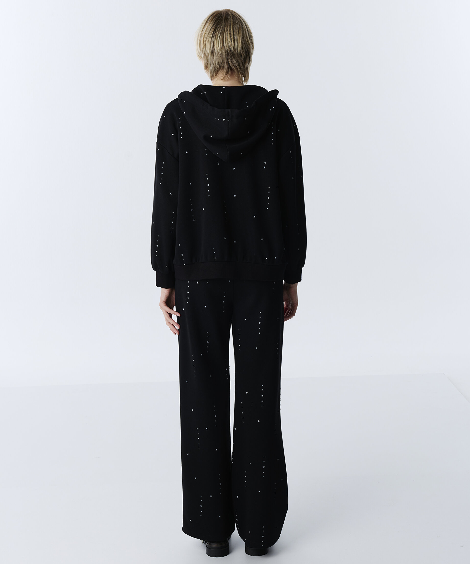 PARLAK İPLİKLİ SWEATSHIRT