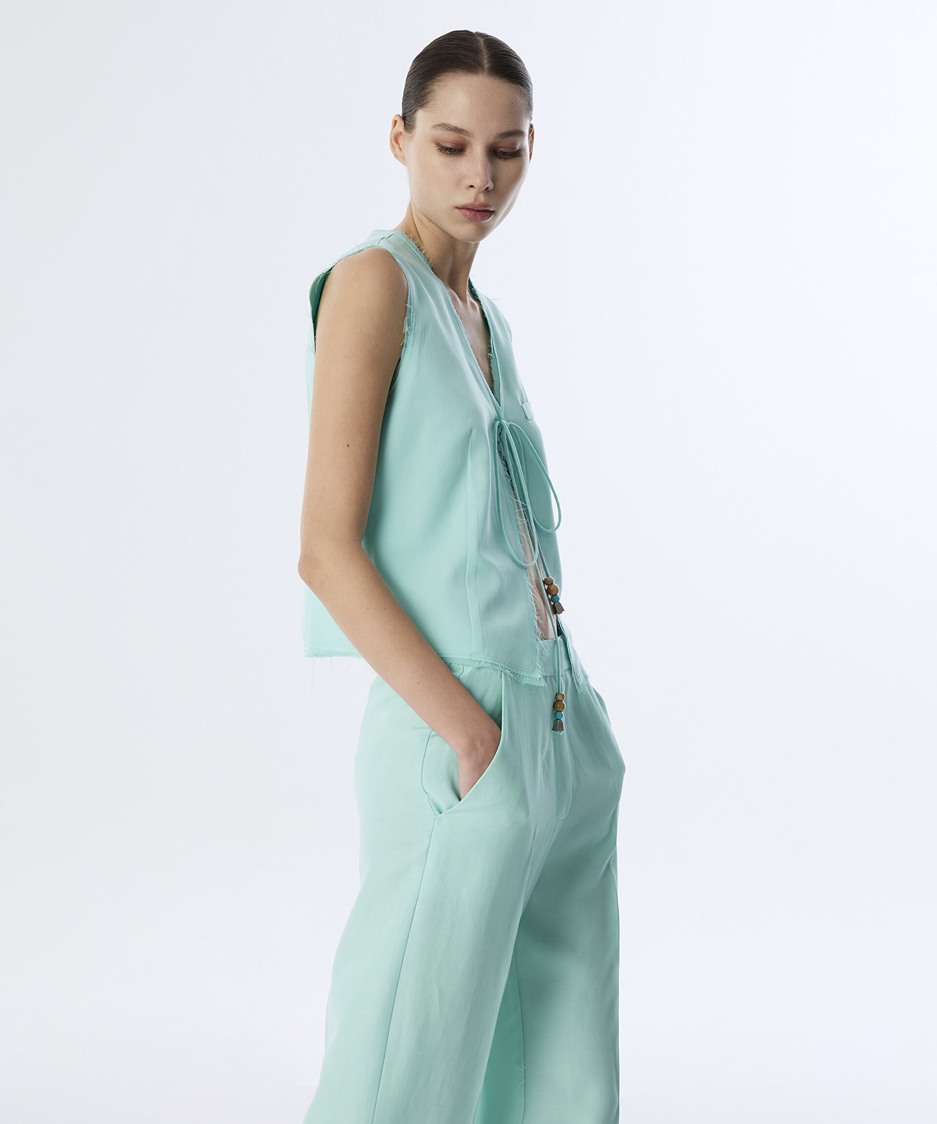 ELASTİK BEL STRAIGHT FİT PANTOLON