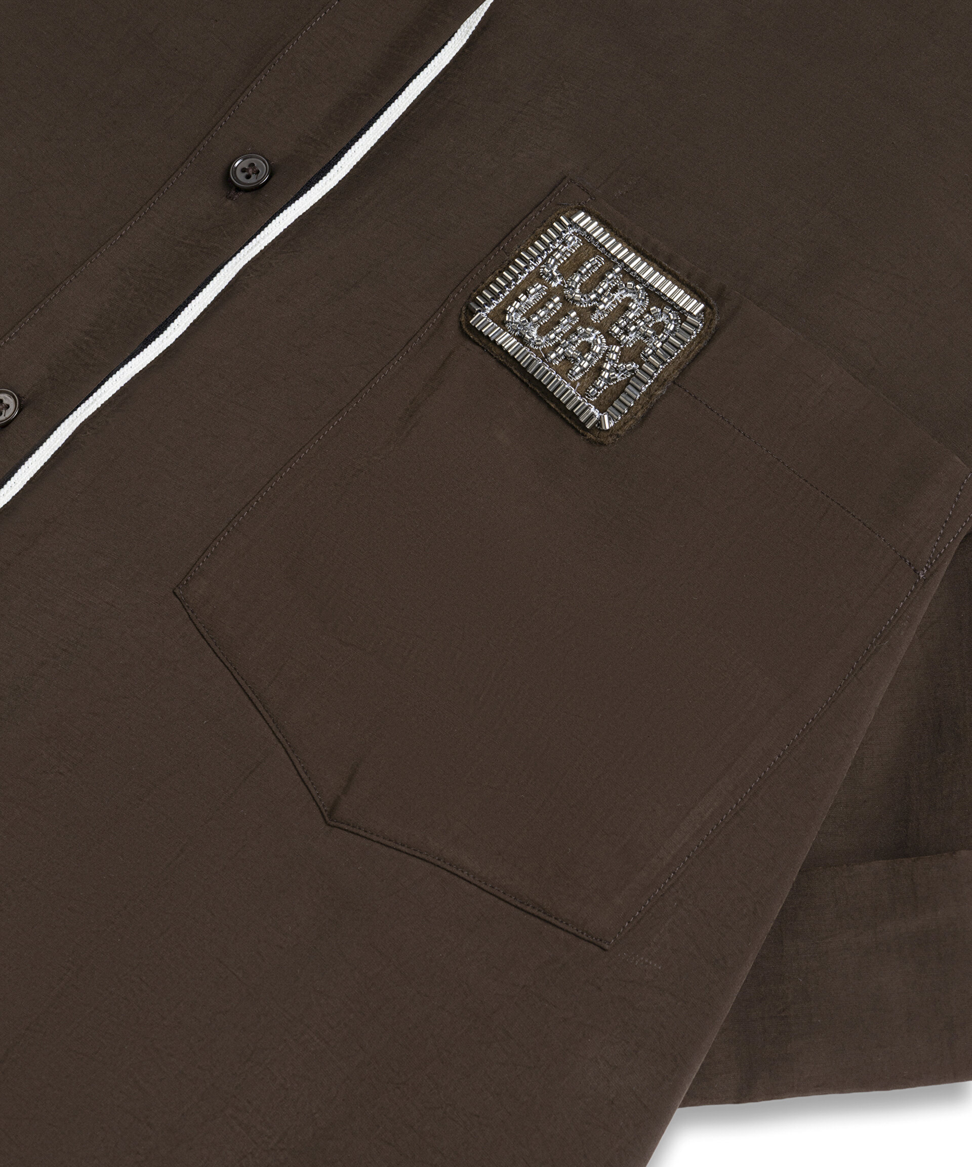SLOGAN BONCUKLU PATCH Lİ GÖMLEK