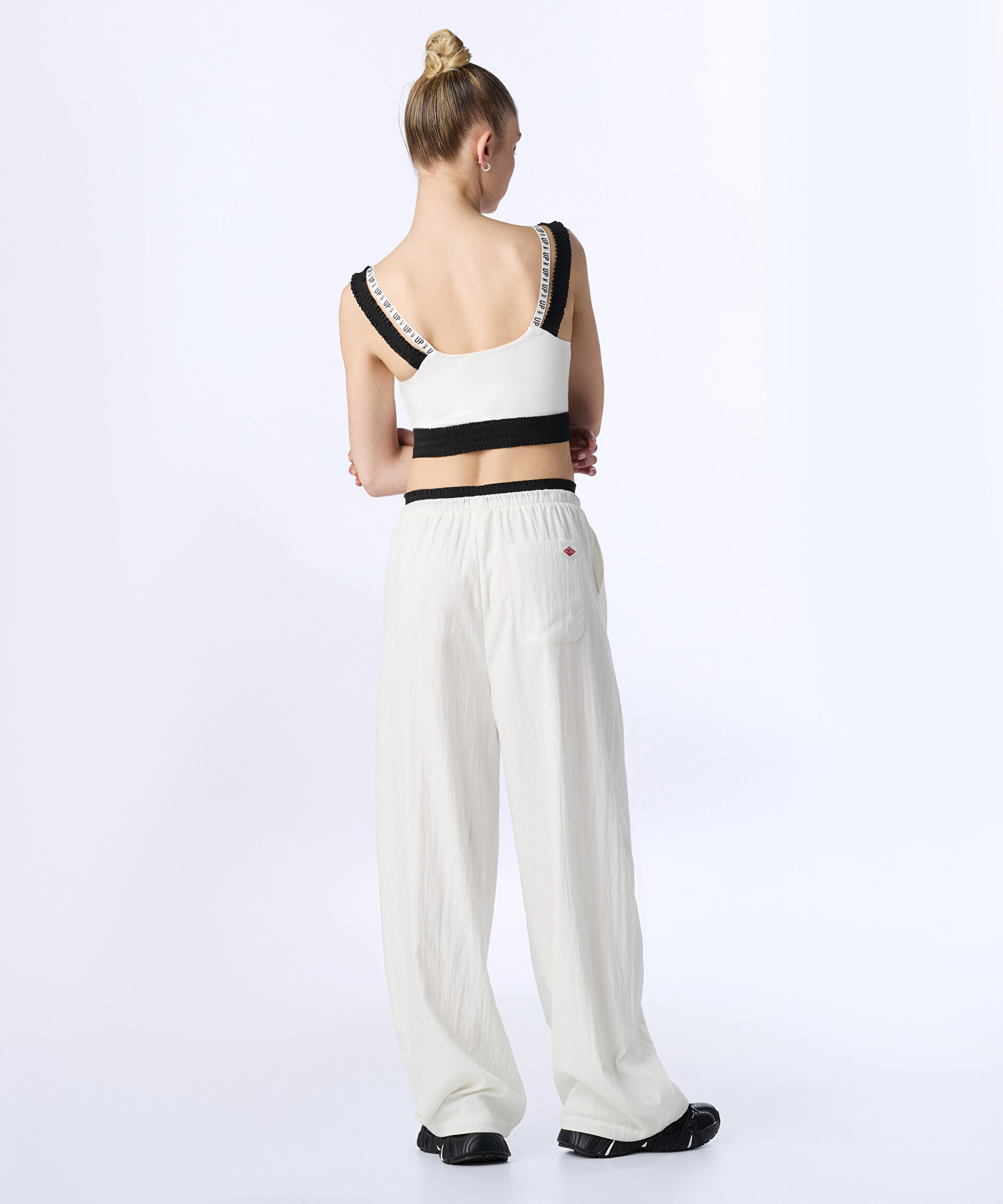Twist Ekru LOGO JAKARLI COLORBLOCK SPOR SÜTYENİ görsel 4