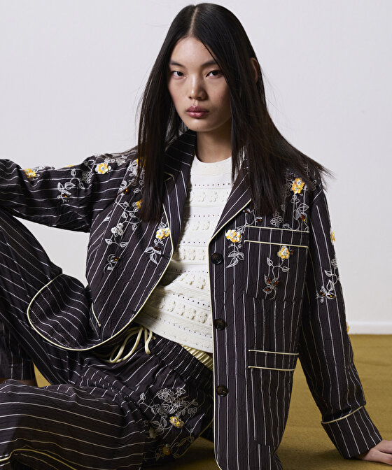 Çizgi desen nakışlı blazer
