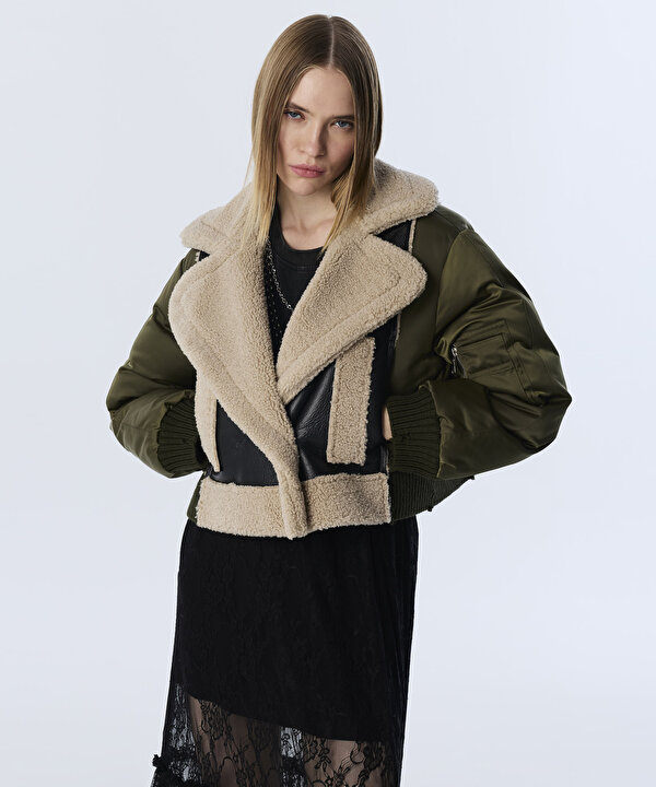 KUMAŞ MIX GENİŞ YAKA MONT-TW6250012034001-Siyah-Mont
