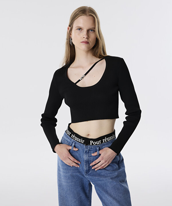 METAL AKSESUARLI CROP TRİKO-TW6250050163001-Siyah-Triko & Kazak