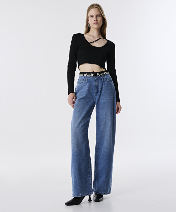 METAL AKSESUARLI CROP TRİKO-TW6250050163001-Siyah-Triko & Kazak