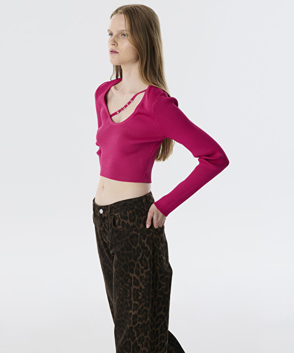METAL AKSESUARLI CROP TRİKO-TW6250050163033-Pembe-Triko & Kazak