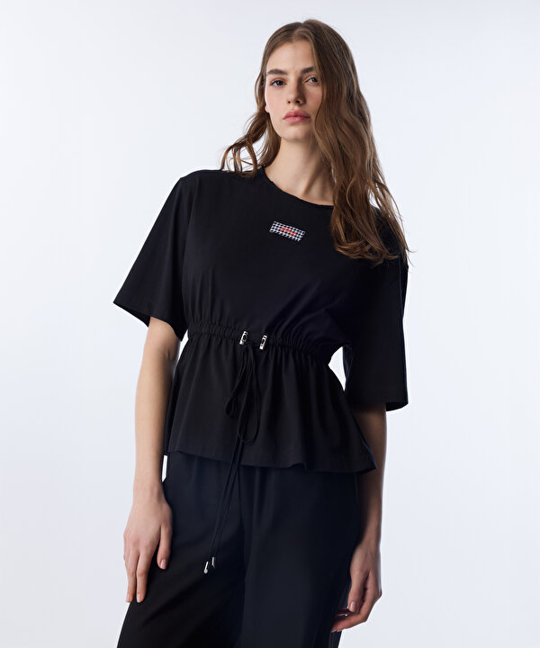 BELİ AYARLANABİLİR PATCH Lİ TİŞÖRT-TW6250070183001-Siyah-TİŞÖRT