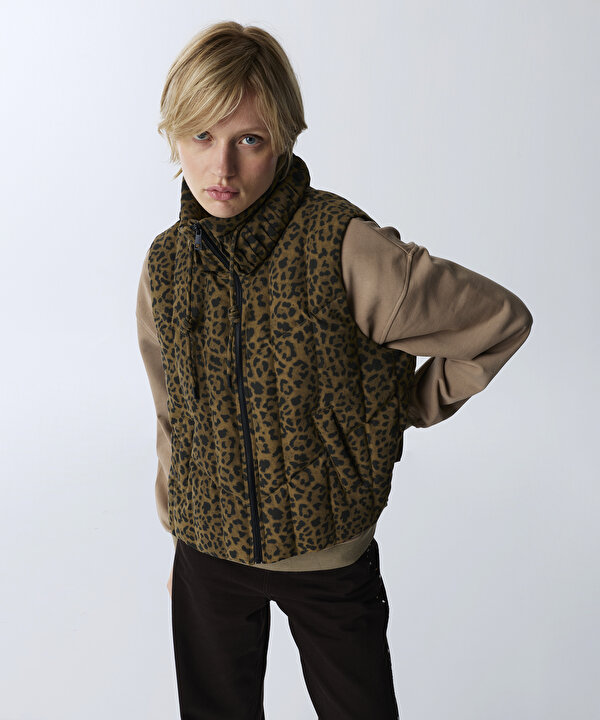 LEOPAR DESEN PUFFER YELEK-TW6260007109074-Kahverengi-Yelekk