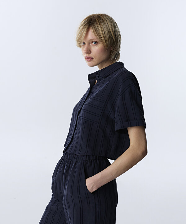 ÇİZGİLİ CROP GÖMLEK-TW6260025147015-Lacivert-GOMLEK