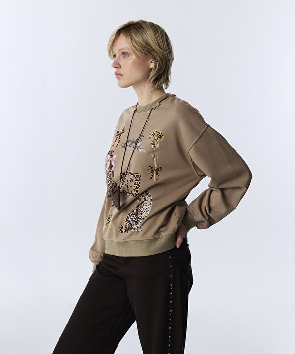GÖRSEL BASKILI AKSESUARLI SWEATSHIRT-TW6260091110003-Natürel-SWEATSHIRT