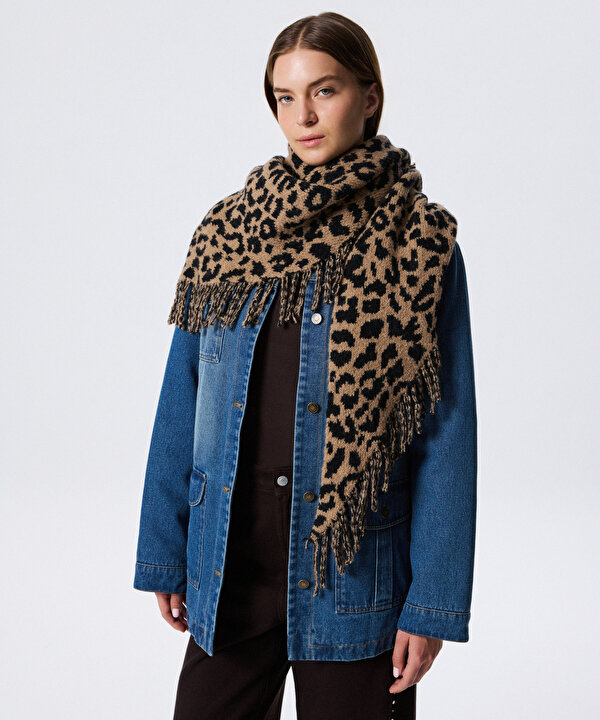 PÜSKÜLLÜ LEOPAR DESEN ATKI-TW6260067011CD4-Leopar-Atkı