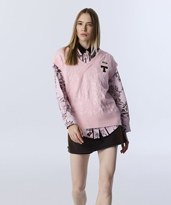 SLOGAN NAKIŞLI PATCH Lİ SÜVETER-TW6250050275033-Pembe-Triko & Kazak
