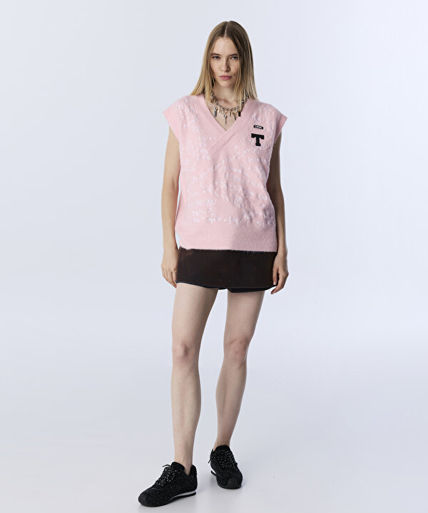SLOGAN NAKIŞLI PATCH Lİ SÜVETER-TW6250050275033-Pembe-Triko & Kazak