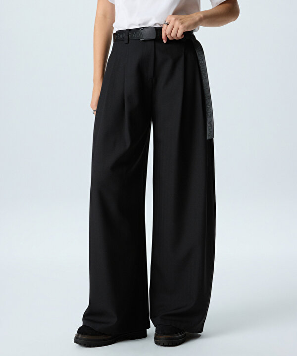 SLOGANLI KEMERLİ PANTOLON-TW6260003310001-Siyah-Pantolon