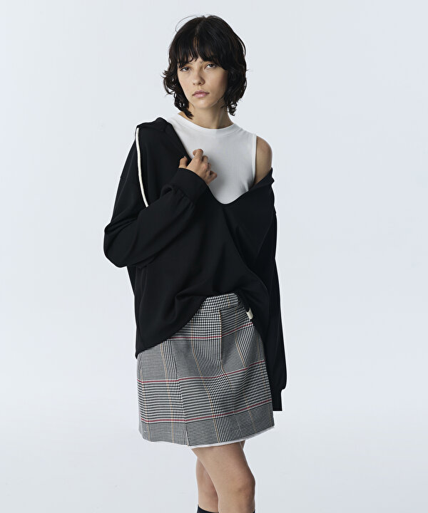 KAPÜŞONLU ÇİFT PARÇA SWEATSHIRT-TW6260091106001-Siyah-SWEATSHIRT